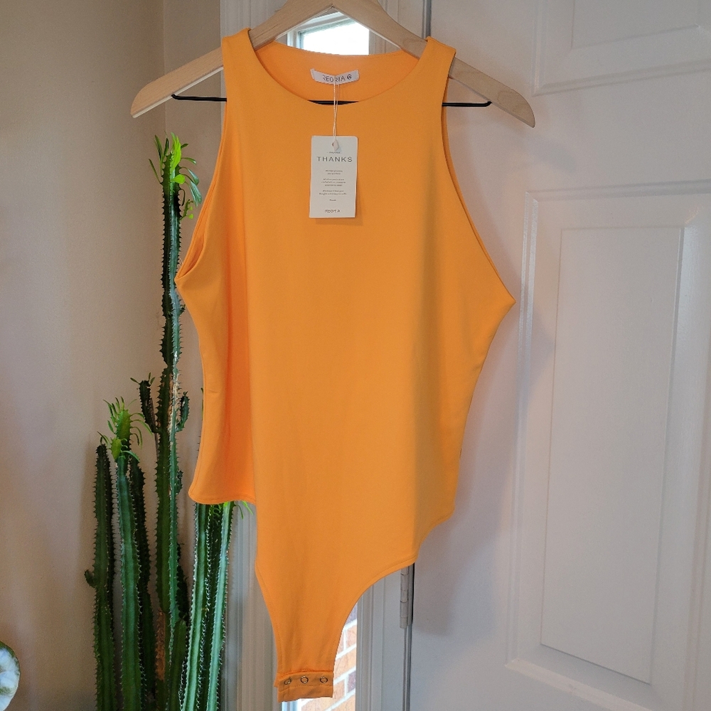 NWT‎ Reoria Bright Orange Double Lined Sleeveless Bodysuit, Size 2XL